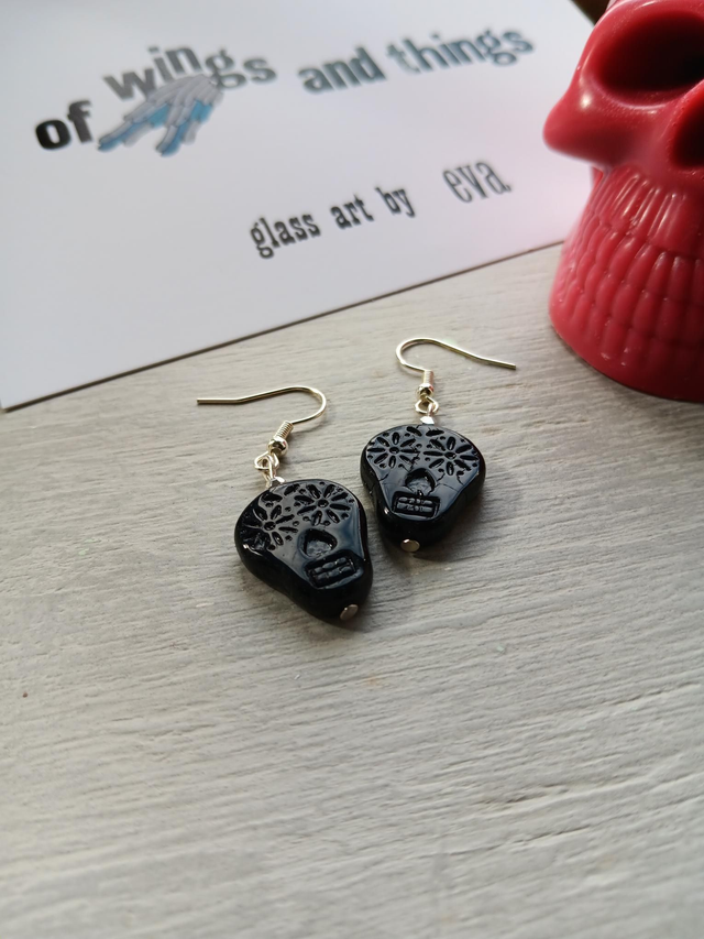 Glass jewellery - Skull earrings