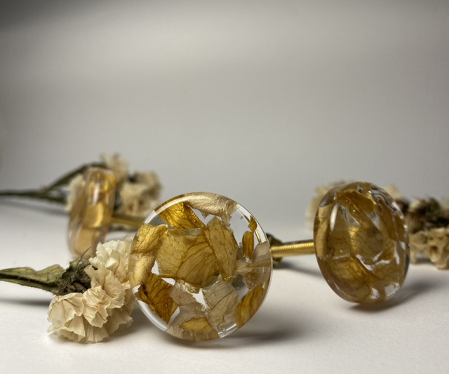 Boutons de meuble pivoine jaune