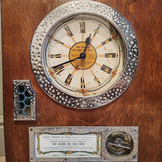 Bryan's Clock Twelvewin Penny Machine