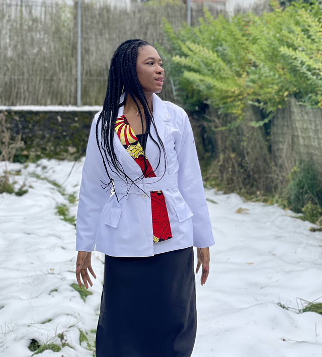 Blazer Solène couleur uni blanc + wax rouge