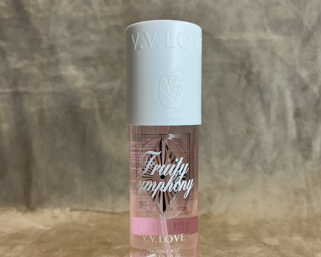 V.v love  (sol de janeiro)