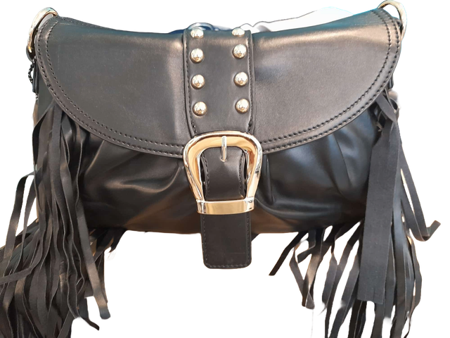 bolso tachuelas y flecos