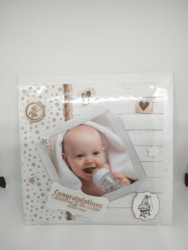 Carte de félicitations naissance  Garçon N' 09