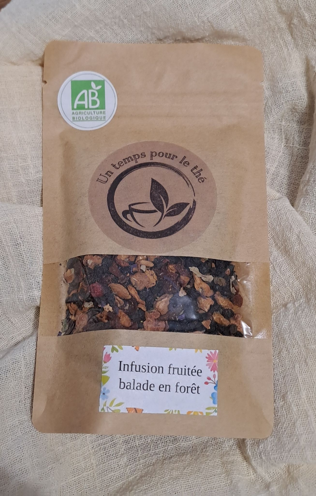 Infusion fruitée balade en forêt