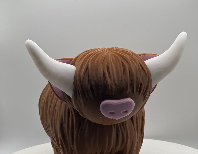 Highland cow planter / plant pot