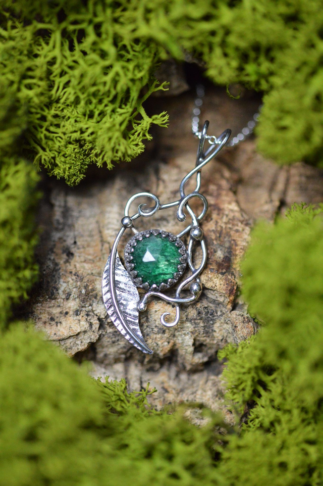 Pendentif Elfique - Aventure "Feuille de Rosée"