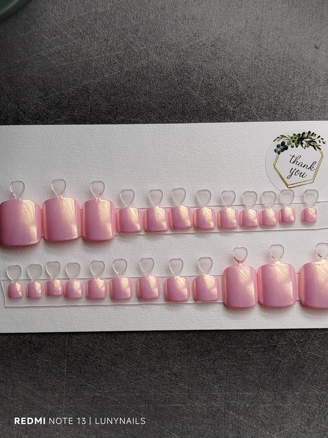 Pink lady pieds