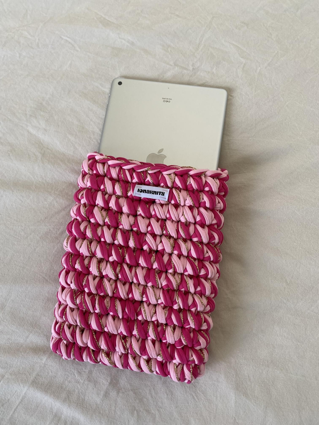 iPad & laptop sleeve | Pochette iPad & ordinateur