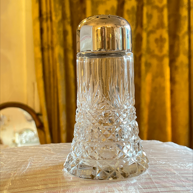 Zuckerstreuer / Kakao Streuer antik