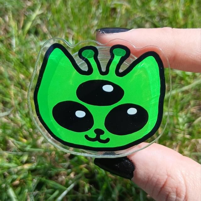 Green Alien Cat Clear Acrylic Phone Grip