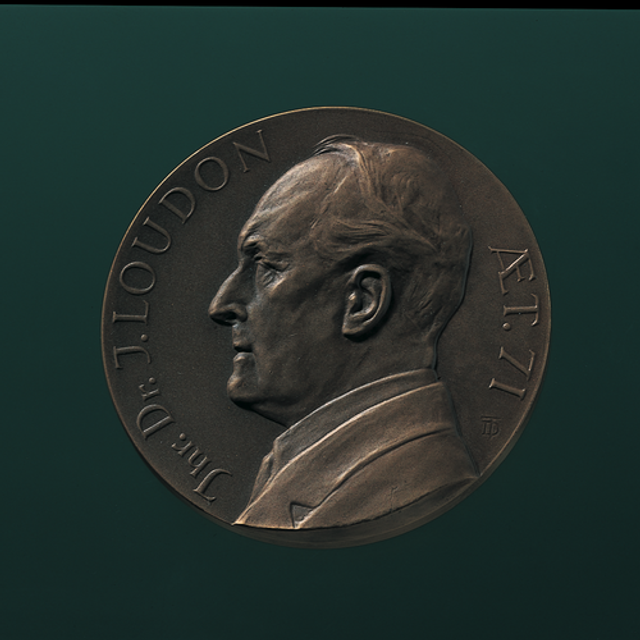 1937 Medal Jhr. Dr J. Loudon by Toon Dupuis