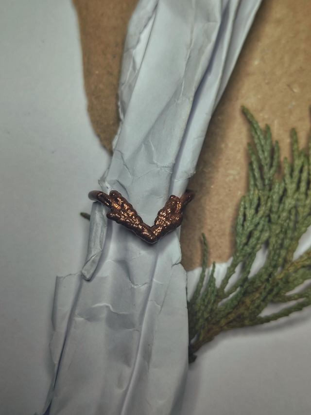 Copper leaf stacking ring