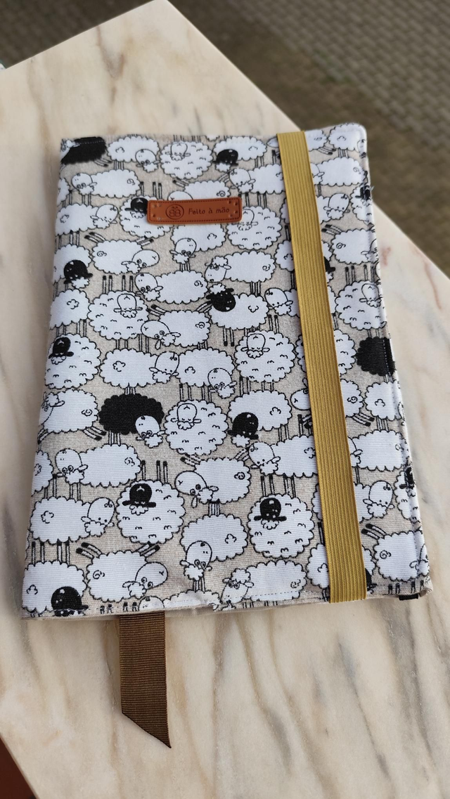 Capa universal para livros ovelhas 