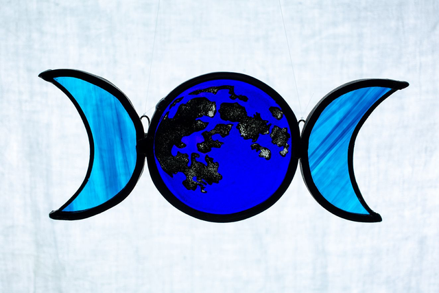 Triple Goddess Blue Moon