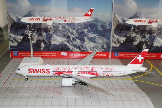 Swiss B777-300ER &quot;Faces of Switzerland&quot; (HB-JNA), 1:200, JCWings