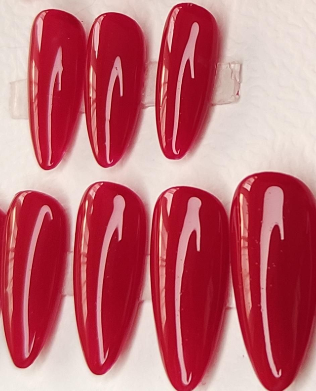 Press-on rouge classique 