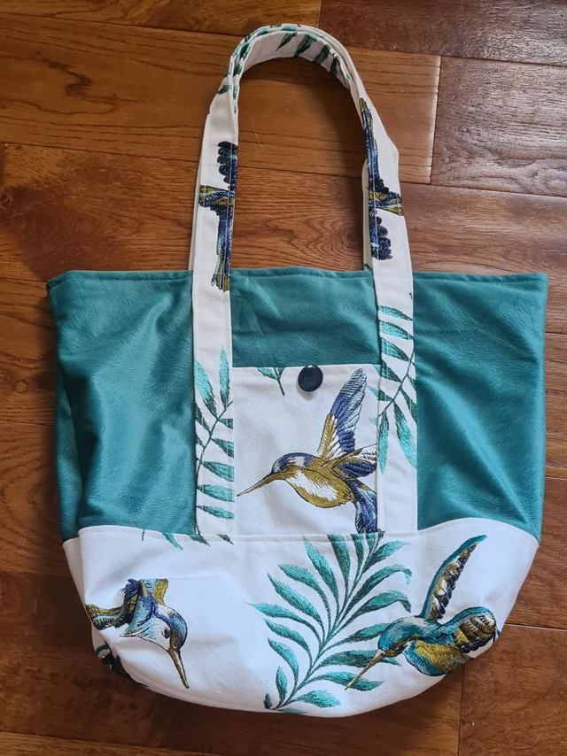 Humming Bird 'Daffodil' Beach Bag
