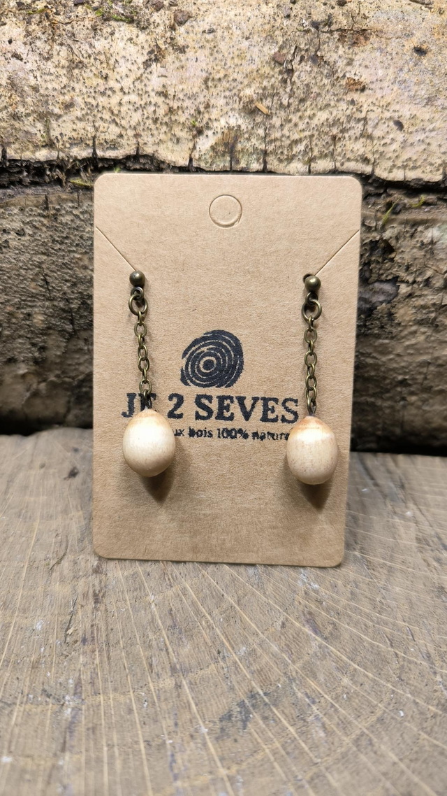 Boucles d'oreilles pendantes bois de Aulne - 240219