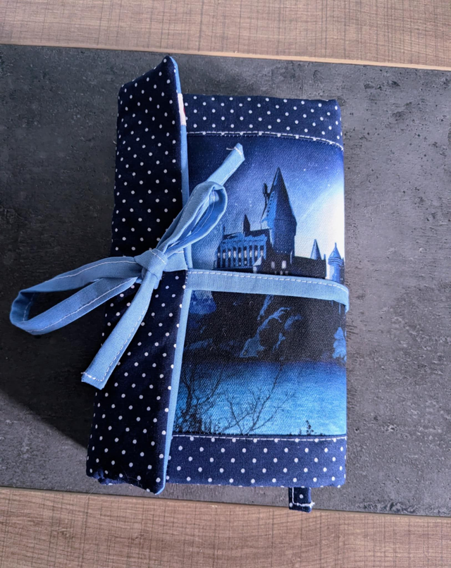 Protège livre de poche chateau