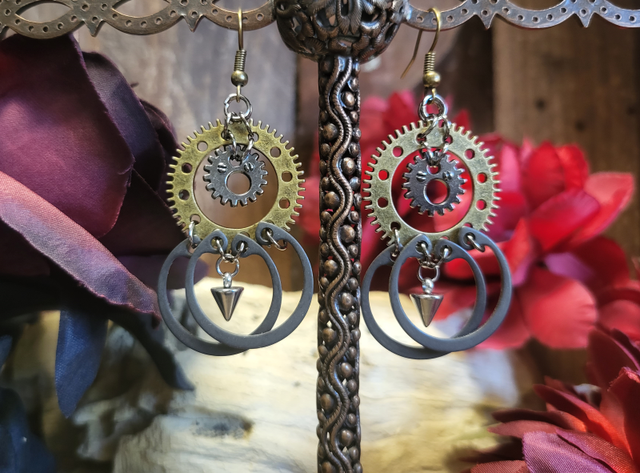 Boucles d'Oreilles "Convergences d'Acier"