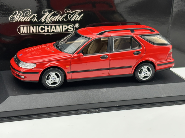 Minichamps 1999 Saab 9-5 Break in Imola-Rot - 1:43