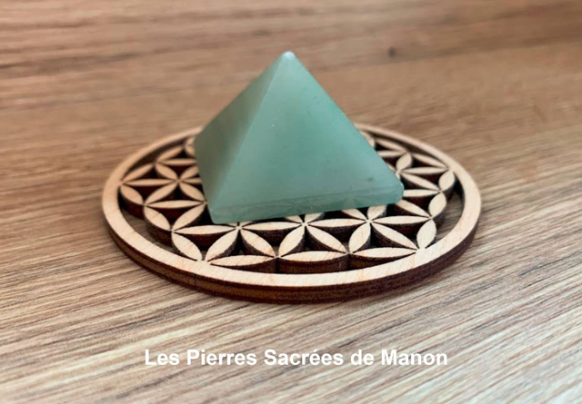 Pyramide Aventurine Verte