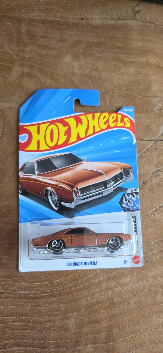 Buick Riviera 1966