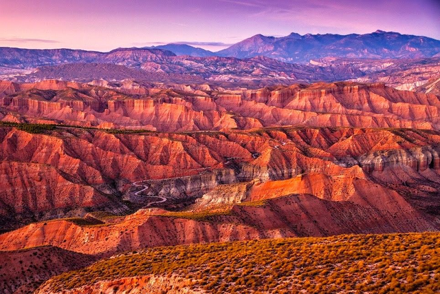 Desierto de Gorafe y Geoparque de Granada