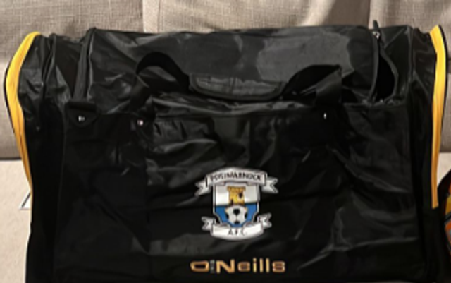 X Large Sports Hold all