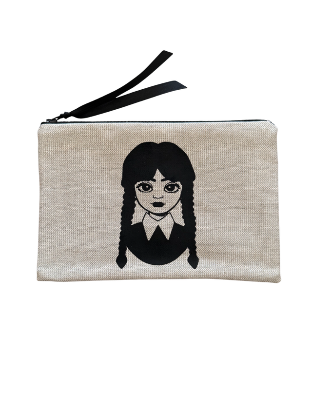 Pochette inspiration Mercredi Adams