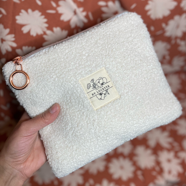 Petite pochette sherpa écrue