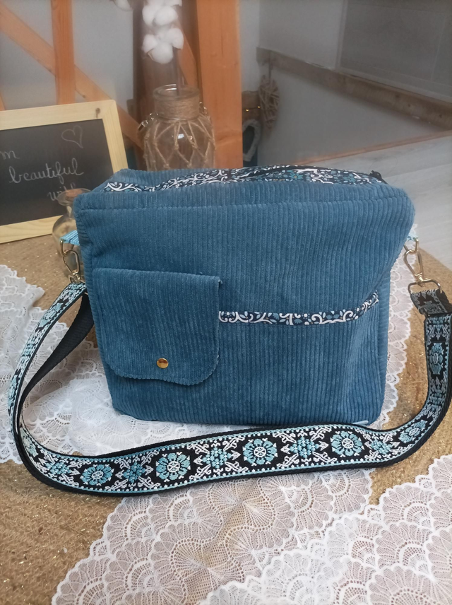 Velvet bag - Blue Flowers
