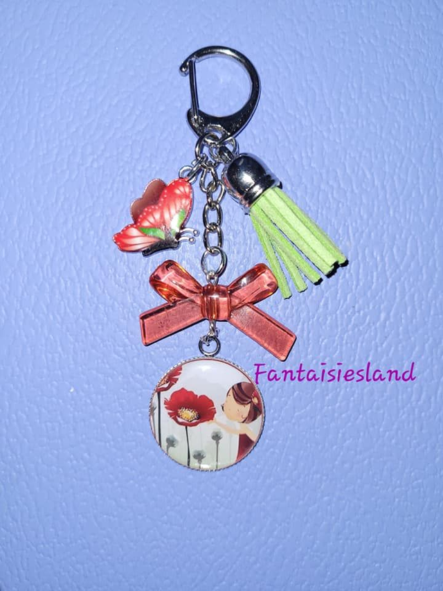 Le bijou Accfun argenté Coquelicot Girl