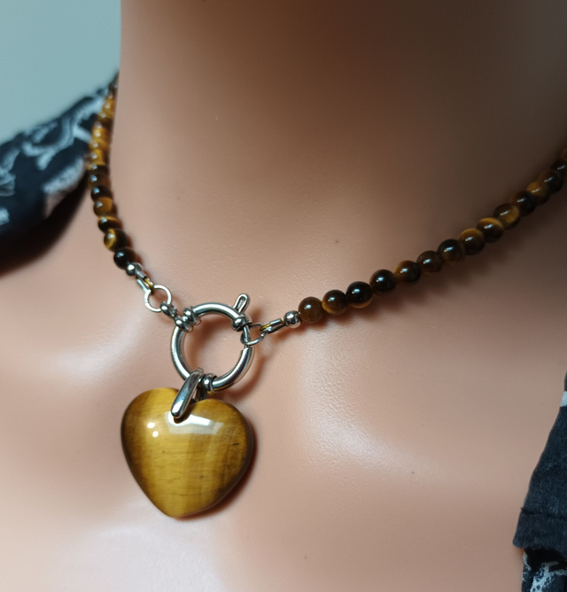 Collier en oeil de tigre