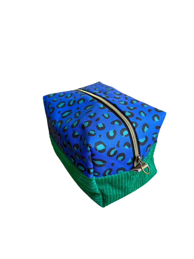 Trousse de toilette carré - tissu intérieur imperméable - LEOPARD velours vert + bleu