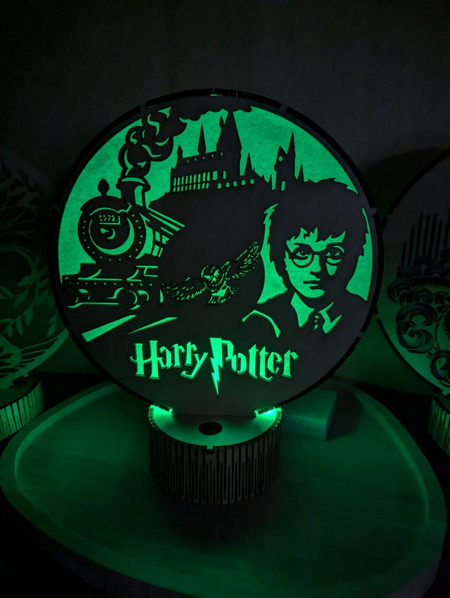 Lampe sur base led multicouleurs 