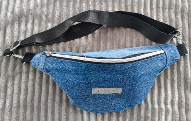 Sac banane petit, Jeans