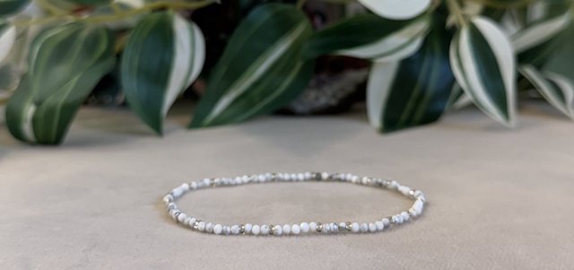 Bracelet | Howlite - Délicat 1