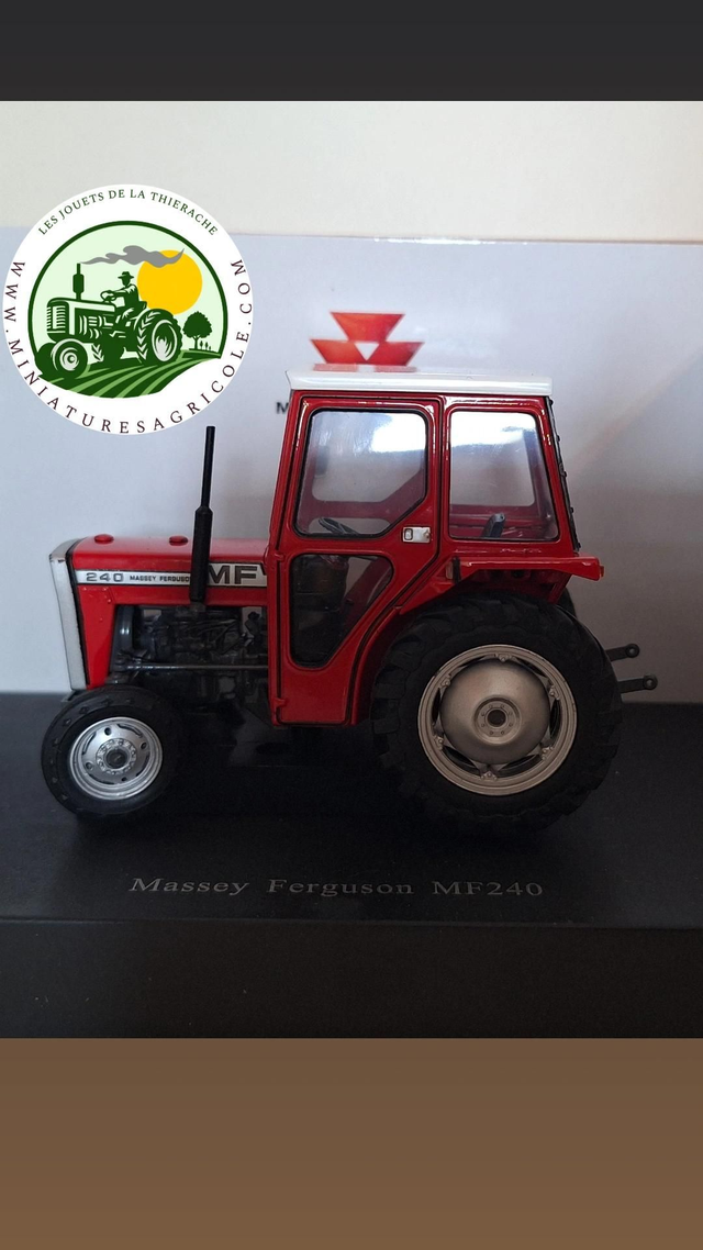 MASSEY-FERGUSON 240
Uh 4051
