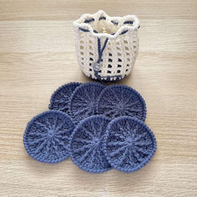 6 Cotons nettoyant/démaquillant et son filet de lavage