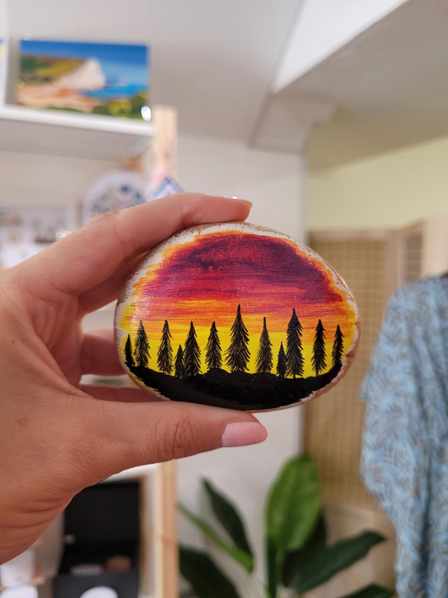 Sunset Pebble With Trees - NW-320