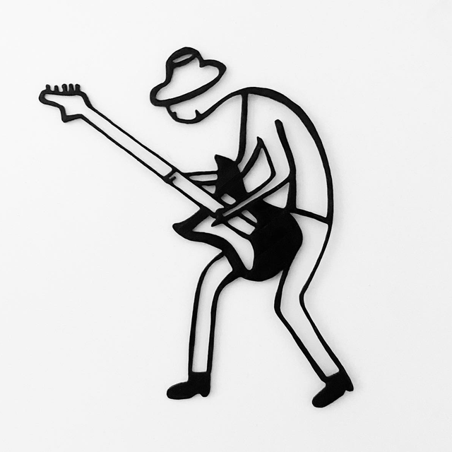 Guitariste rock 25cm