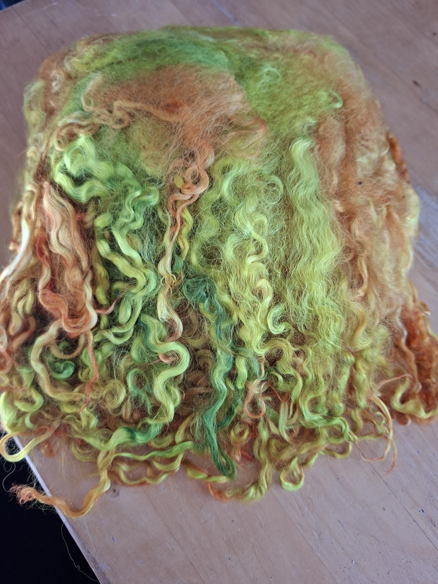 Boucles01111 Teeswater teinte main 52g