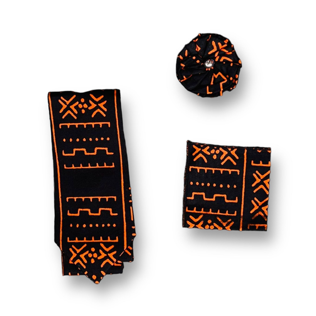 Cravate, mouchoir et pins