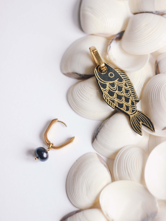 Kolczyki wiszące rybki złota