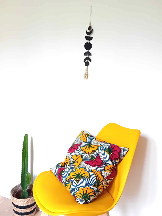 Suspension Murale Bohème Phases Lunaires en Chambre à Air - Pièce Unique 