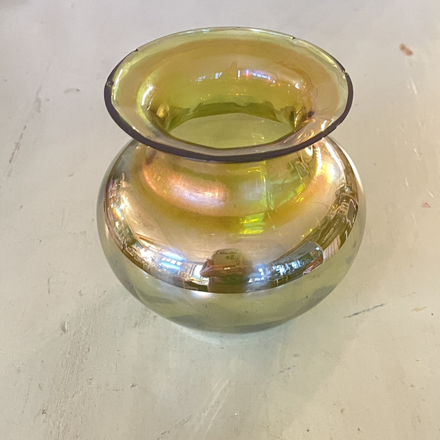 Jugendstil Vase Grün irisierend