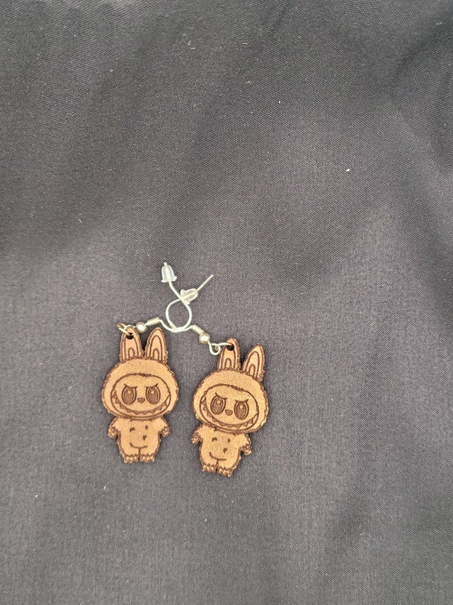 Boucles d'Oreilles Labubu