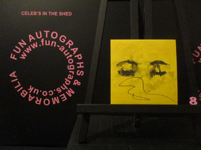 Ed Sheeran - 'Eyes Closed' Authentic Autographed Single Cover (8)