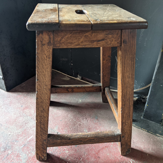 Tabouret en chêne